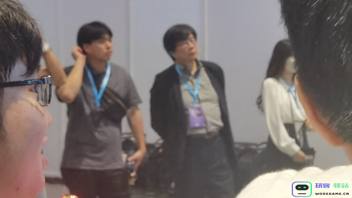 当众脱翔，直接上嘴，这届BW现场太抽象了