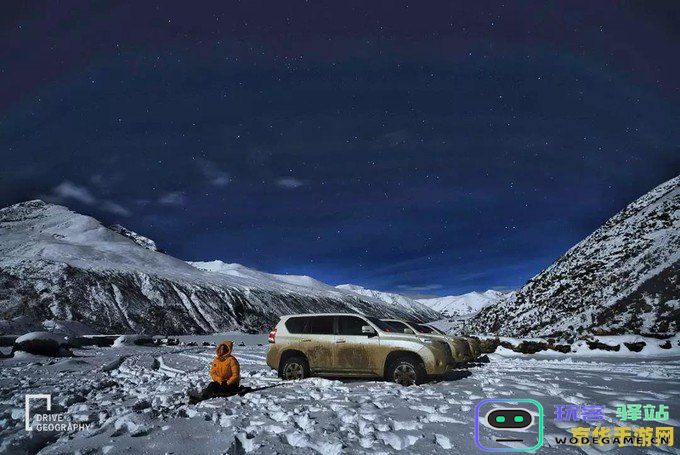 原神雪山湖底的秘密探索之旅：揭开冰封秘境的神秘面纱