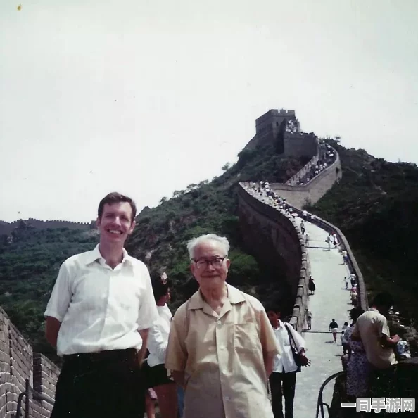 如何打破地域限制，都市青年社交新模式探讨—从邻近关系到兴趣拓展的社交实验