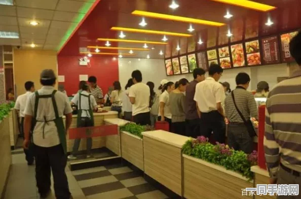 深圳罗湖区快餐服务的15分钟出餐承诺：都市生活中的生存智慧与经营秘诀揭秘