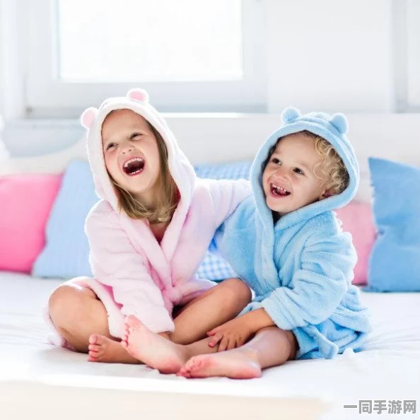 【上海】66025名用户使用AI行为分析进行维权，讨论外挂封禁事件与2025年暑期未成年人游戏防沉迷政策的典型案例