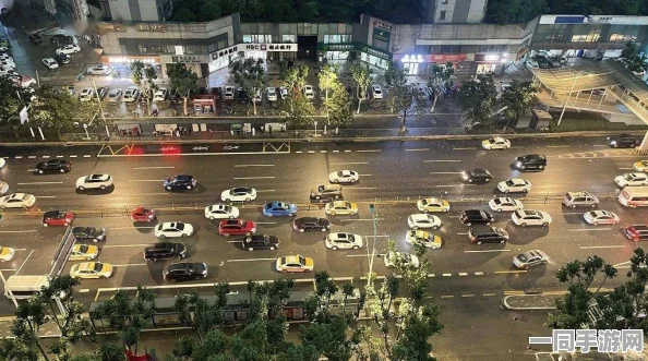 附近学校在哪里:城市教育资源配置的隐形战场—一场暴雨引发的学区生存实录