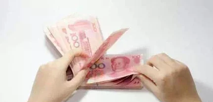 快餐3000一次，都市白领时间货币换算法则背后的消费真相