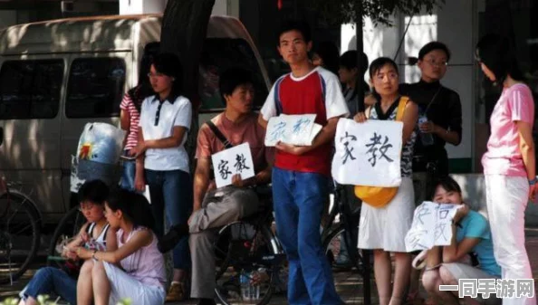 怎么在大学门口找服务(出来卖)大学生兼职现象调查与生存指南