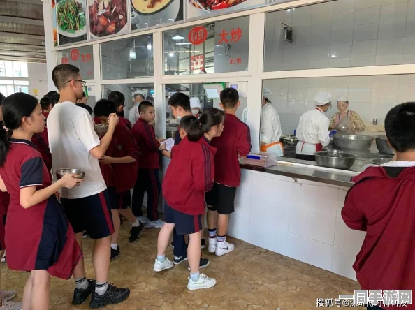 学校周边快餐行业:探讨学生消费新趋势与潜在成长挑战