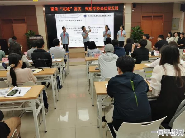 51朝阳群众爆料吃瓜网老师，社区监督新模式下的教育共治样本解构