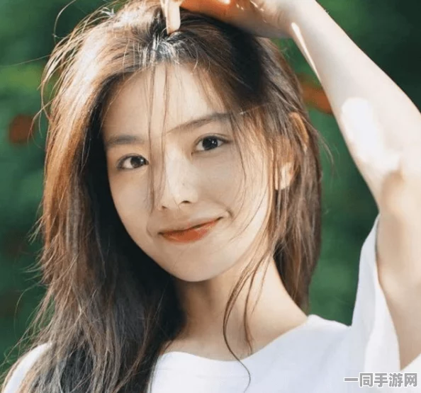 揭开51热议今日暴雷反差女神背后的网红形象崩溃真相与流量迷局和认知盲区
