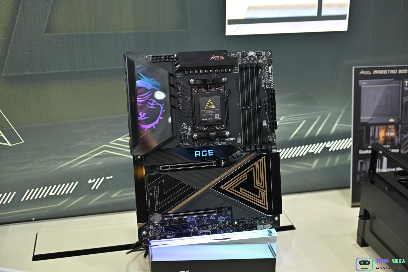 微星2025 COMPUTEX电脑展发布ITX主板及联名主机等系列新品！：科技狂欢的盛宴，直击你的心扉