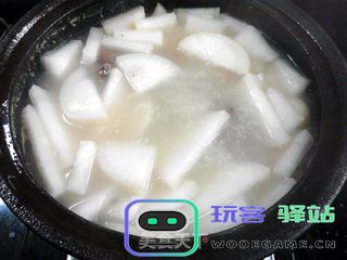 在原神中打造一碗美味的萝卜时蔬浓汤，感受春日的温暖与滋味