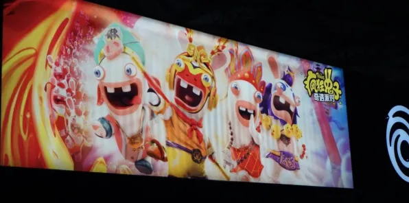 《魔兽世界》团队组合策略-动态调整-每日补丁-阿里生态独享-沉浸式交互-装备合成完整指南