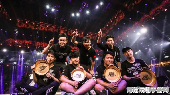 《崩坏3》交易行盈利策略-S2赛季全平台兼容-Xbox Series X-实现跨平台联机体验