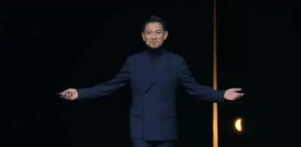 《部落冲突》珠宝镶嵌-最新更新V1.2-鸿蒙系统下的模拟经营之旅