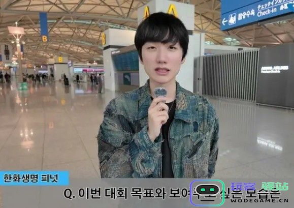 Peanut：LPL打野从以前开始就都很强，希望尽情享受比赛：震撼电竞舞台，谁能拒绝激情？ 成就与魅力并存