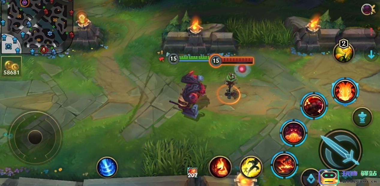 如何在英雄联盟手游中有效叠加心之钢的效果？